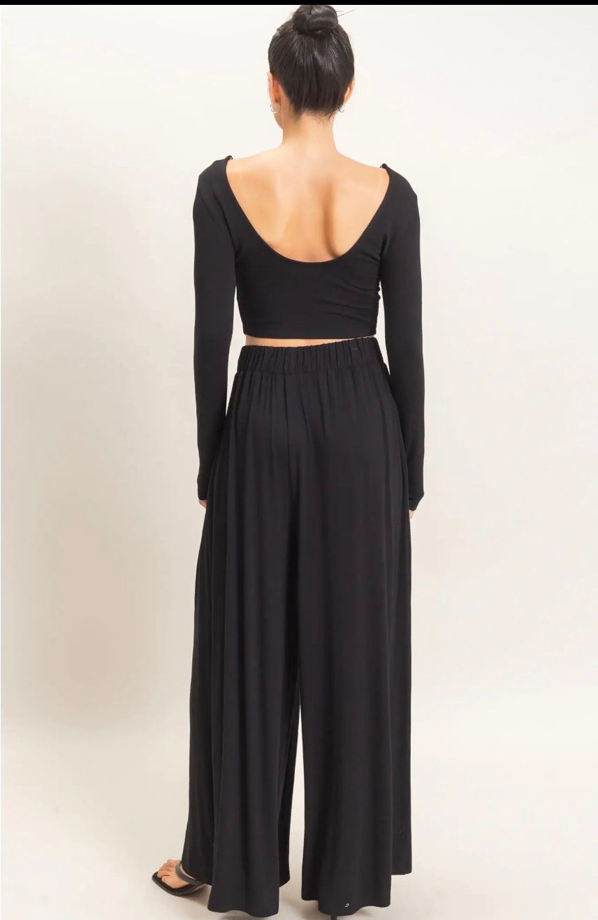 Woman's Black Long Sleeve Top & Wide Leg Pants Set