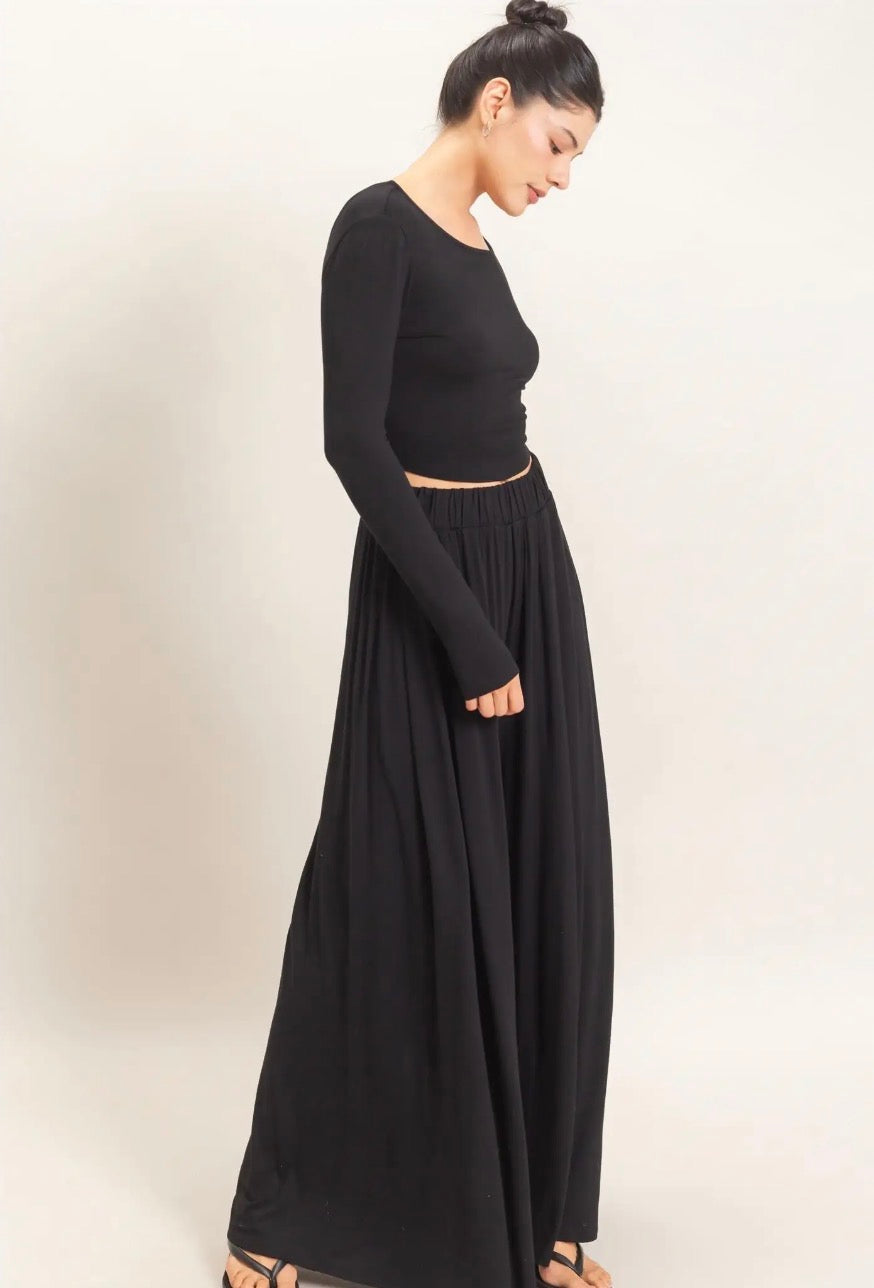 Woman's Black Long Sleeve Top & Wide Leg Pants Set