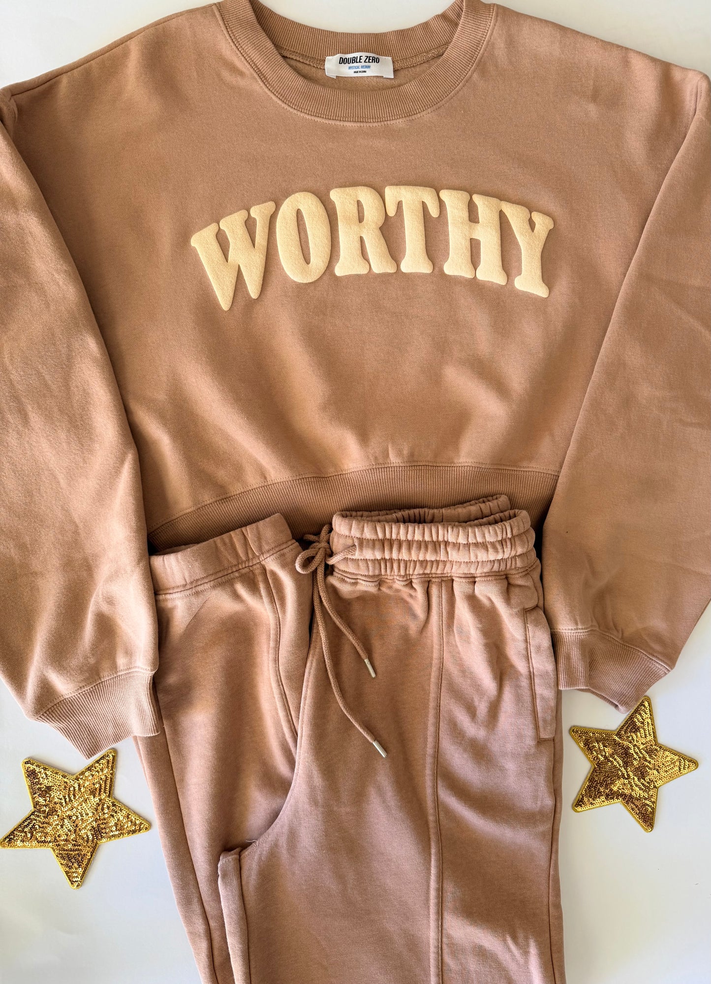 Woman's Worthy Crop + Sweatpant Set