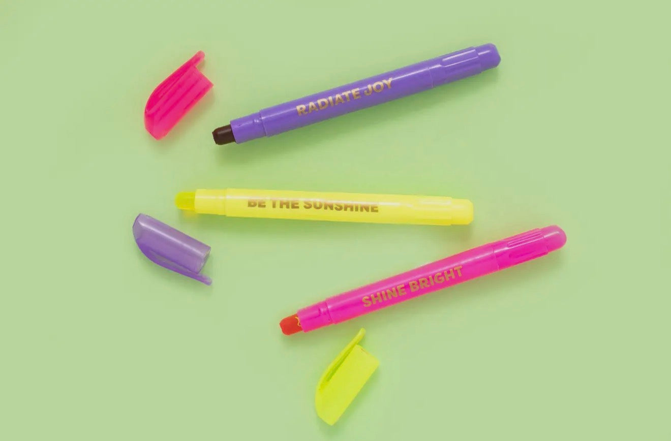 Taylor Elliott Shine Bright Wax Highlighter Set