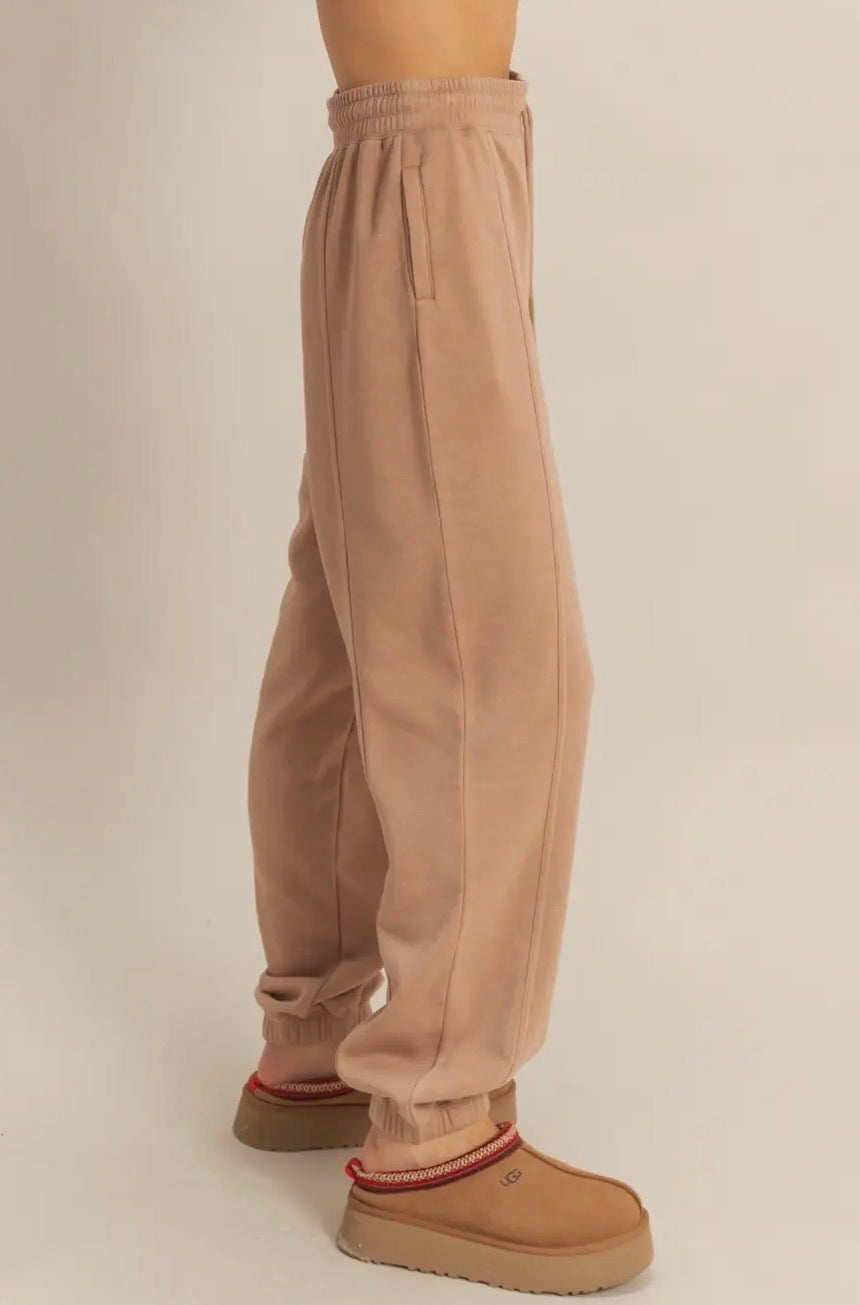 Woman's Worthy Crop + Sweatpant Set