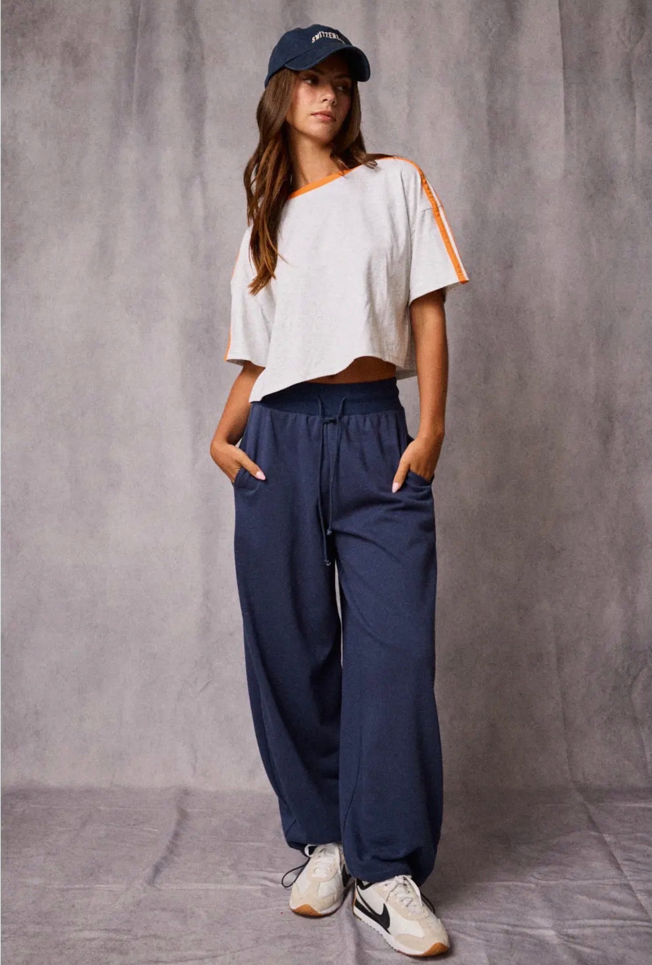 Papermoon Contrast Trim Cropped Tee