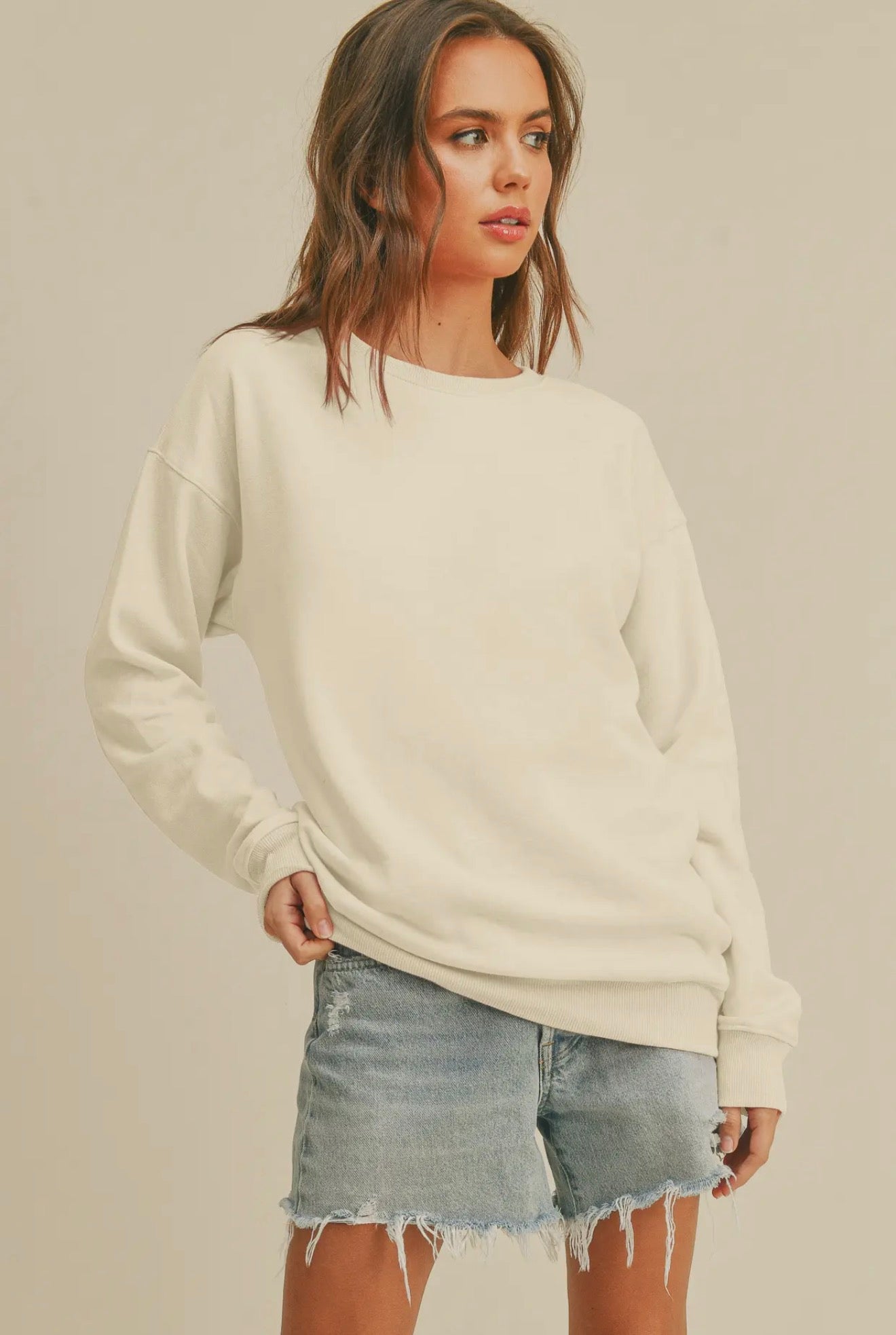 Woman's White Pullover with Large Sequin Patch+4 Stars