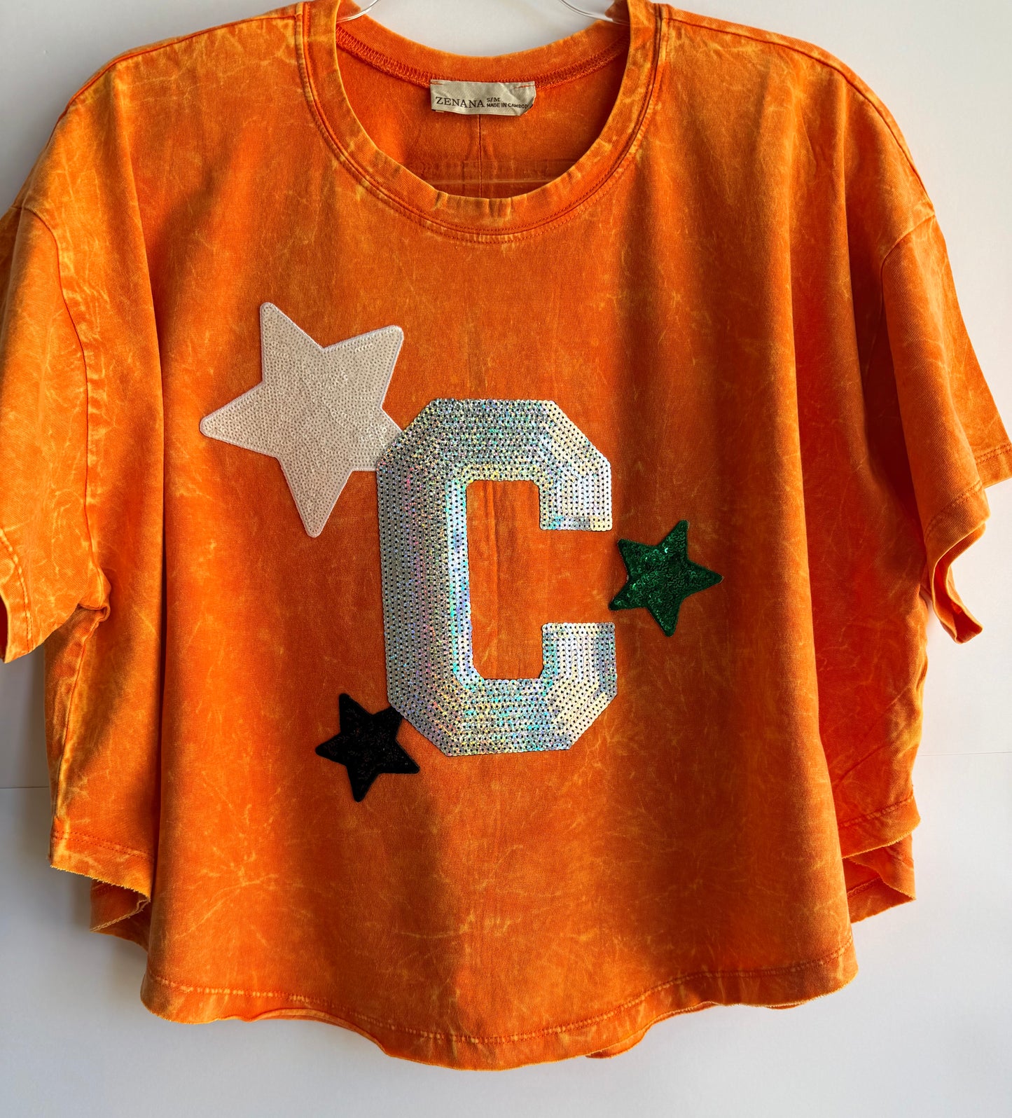 Woman's Short Sleeve Top w/ Large Sequin Patch+3 Stars