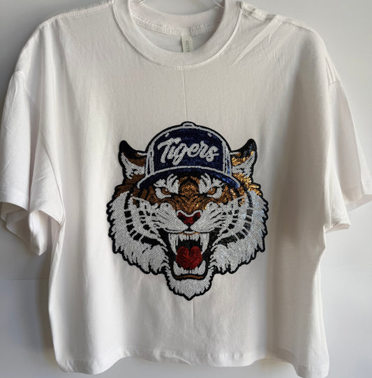 Woman's Short Sleeve Oversized Crop Tee w/ Large Sequin Patch