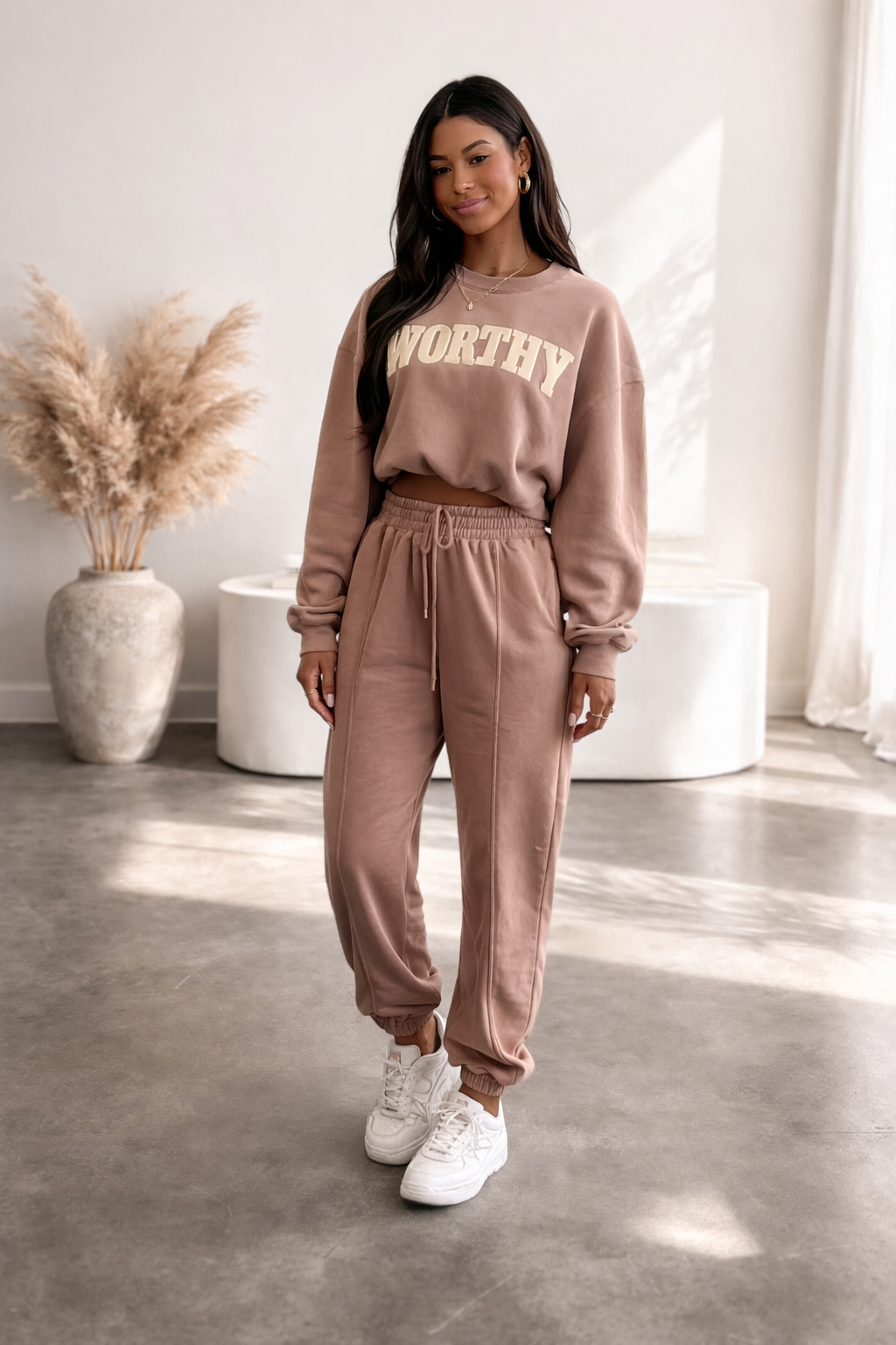 Woman's Worthy Crop + Sweatpant Set