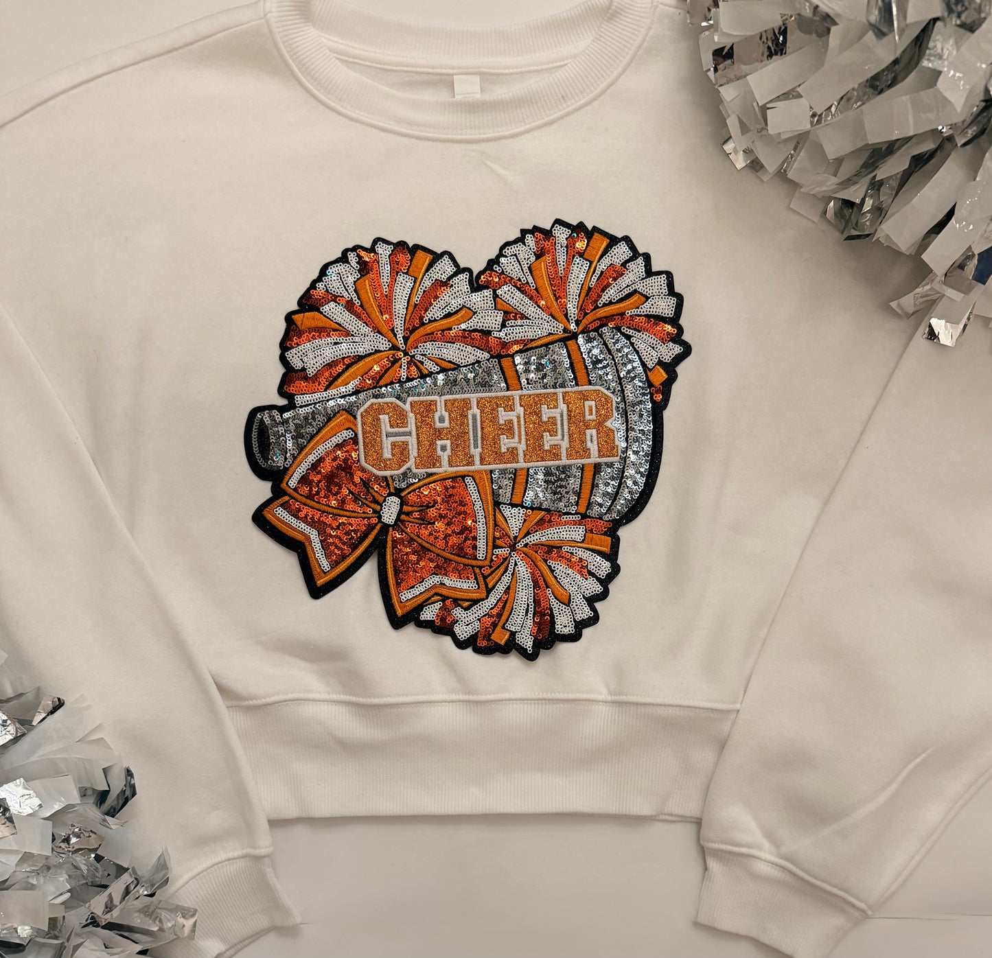 Cheer Single Patch Crop Sweatshirt